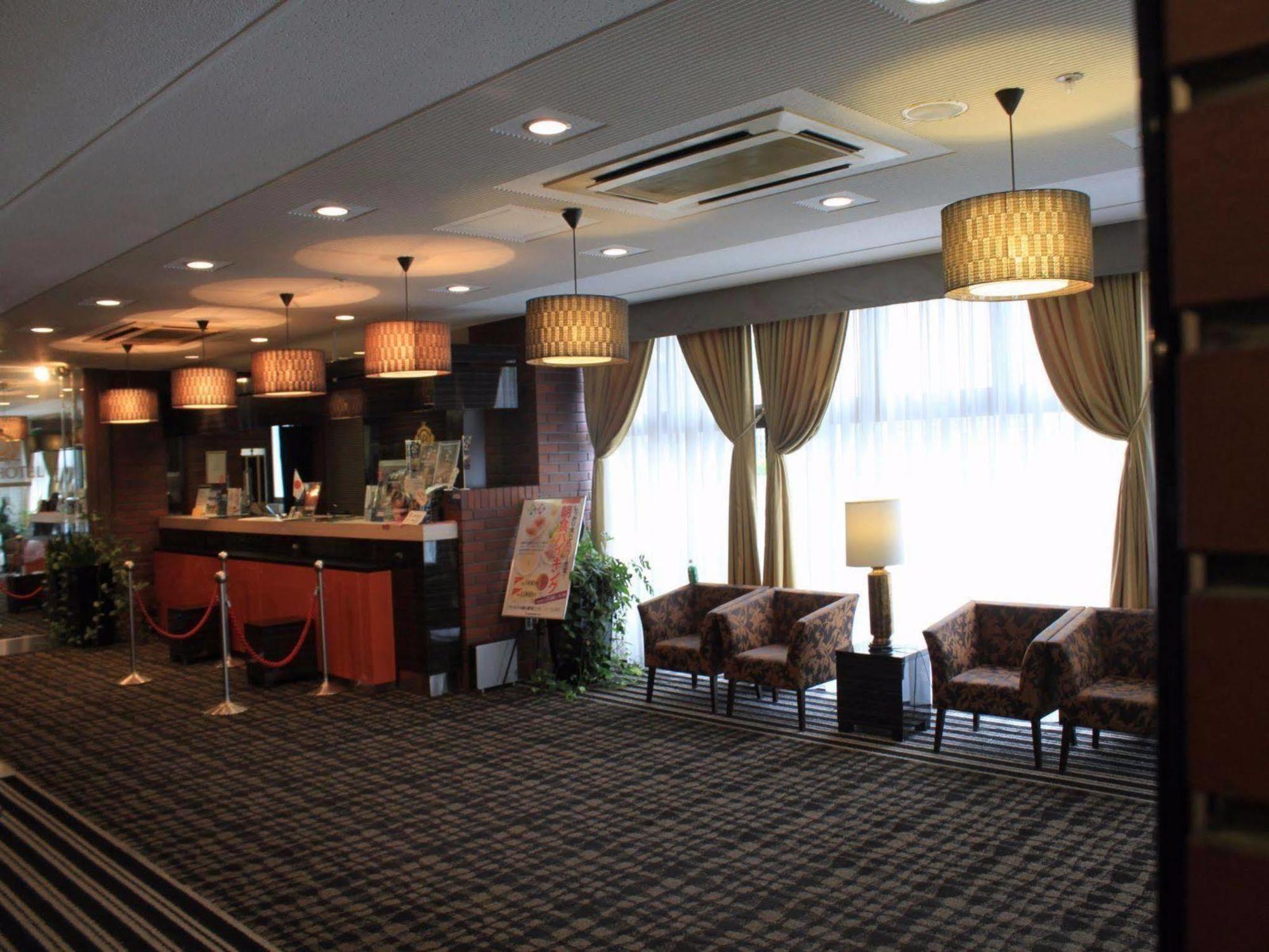 APA Hotel Okayamaekimae Bagian luar foto